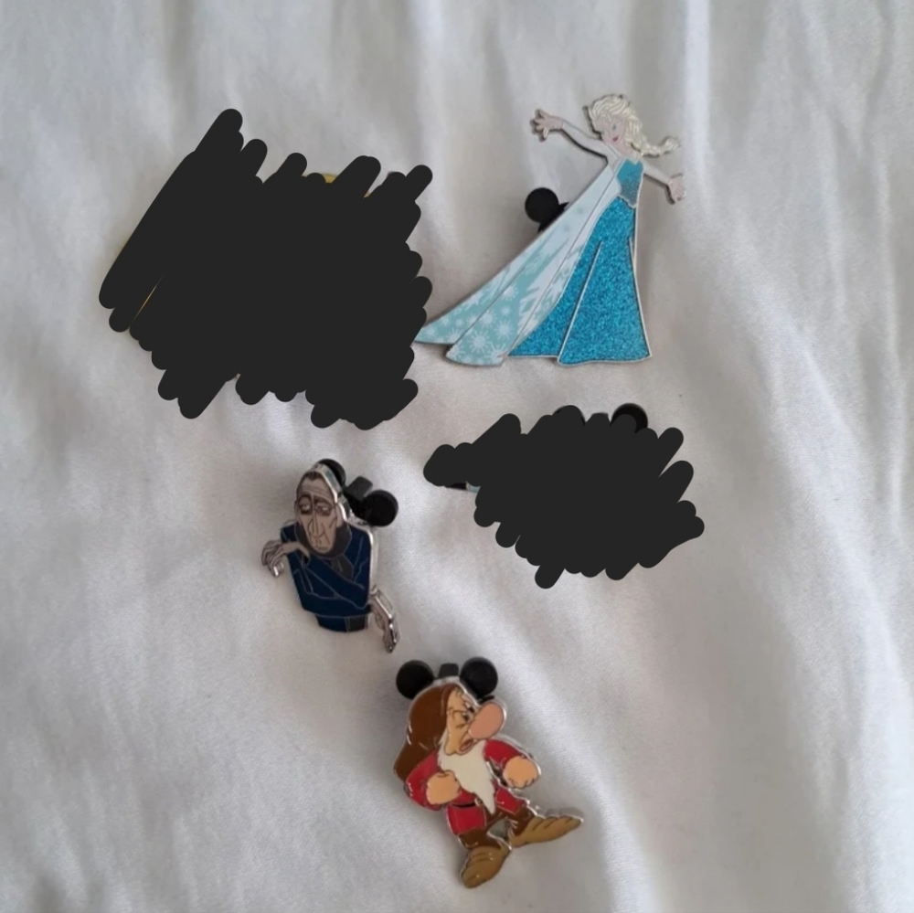 Disney Pins